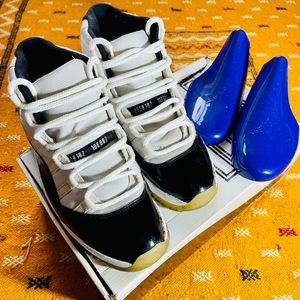 Air Jordan Retro 11 Concord Sz 11 2011 w/ box & shoehorn